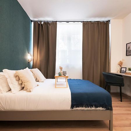 Easylife - Suite In Centrale Милан Экстерьер фото