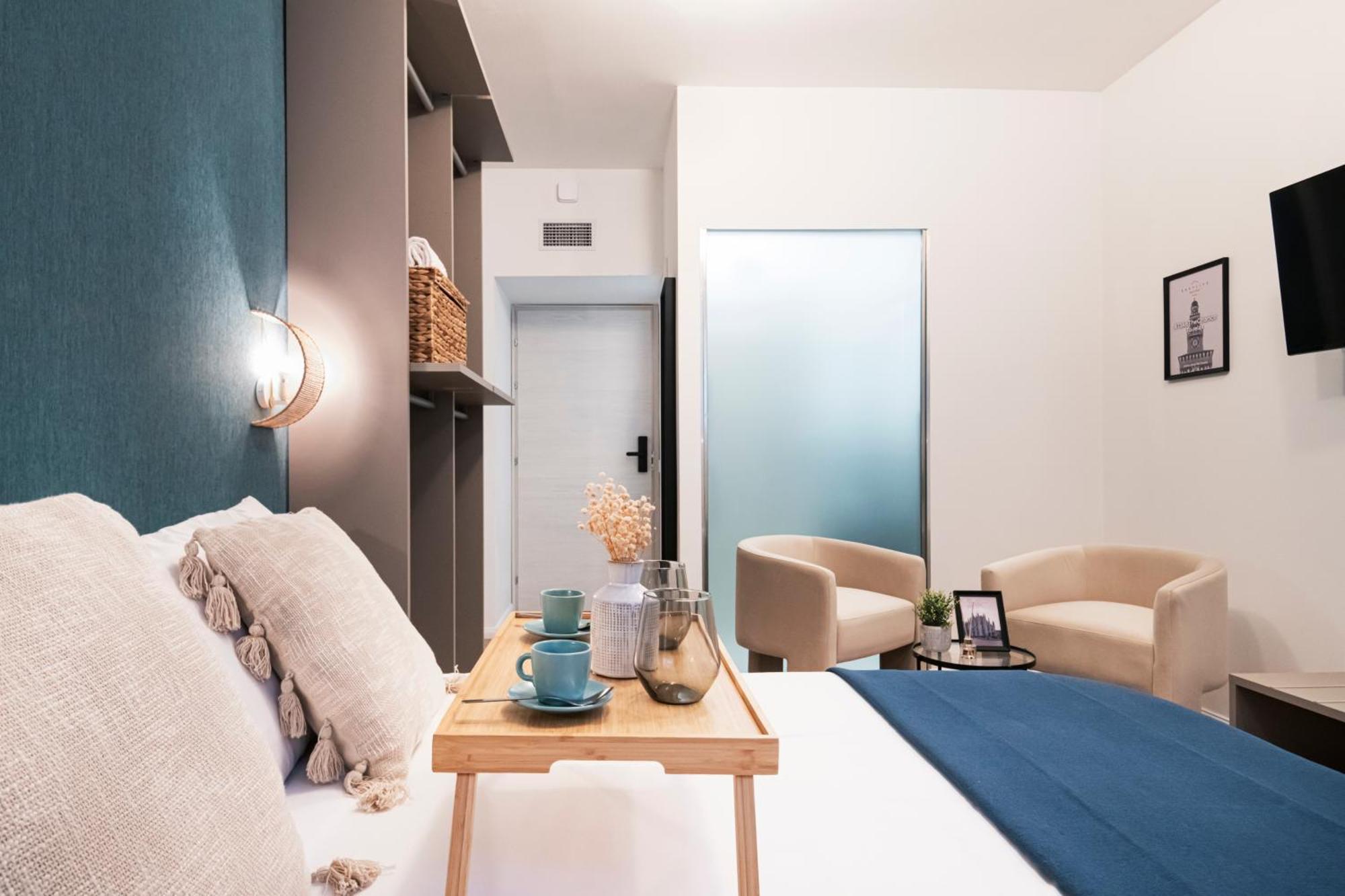 Easylife - Suite In Centrale Милан Экстерьер фото